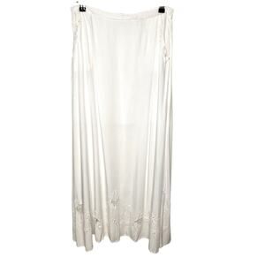Uluwatu Handmade  Balinese Lace white 100% Natural rayon boho maxi skirt. Size M